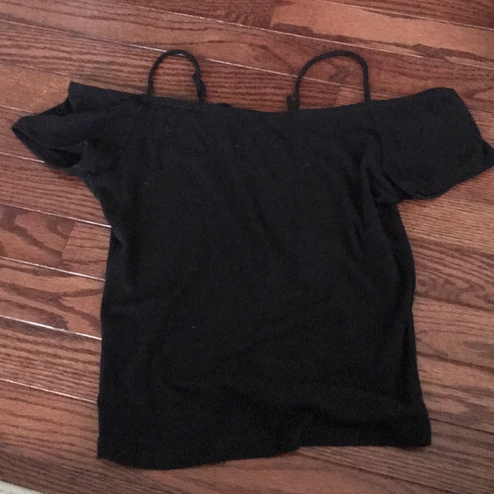Back off the shoulder crop top